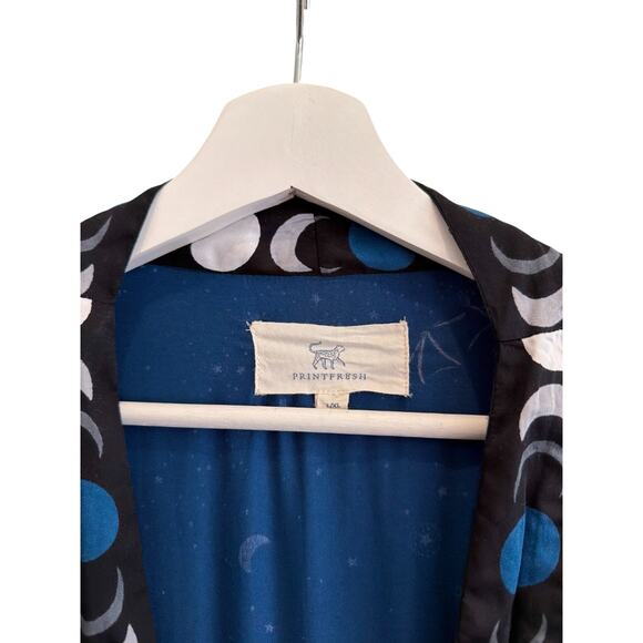 Printfresh Eco Satin Robe Bats and Moon Evening Flight RARE Size L/XL - Picture 9 of 11